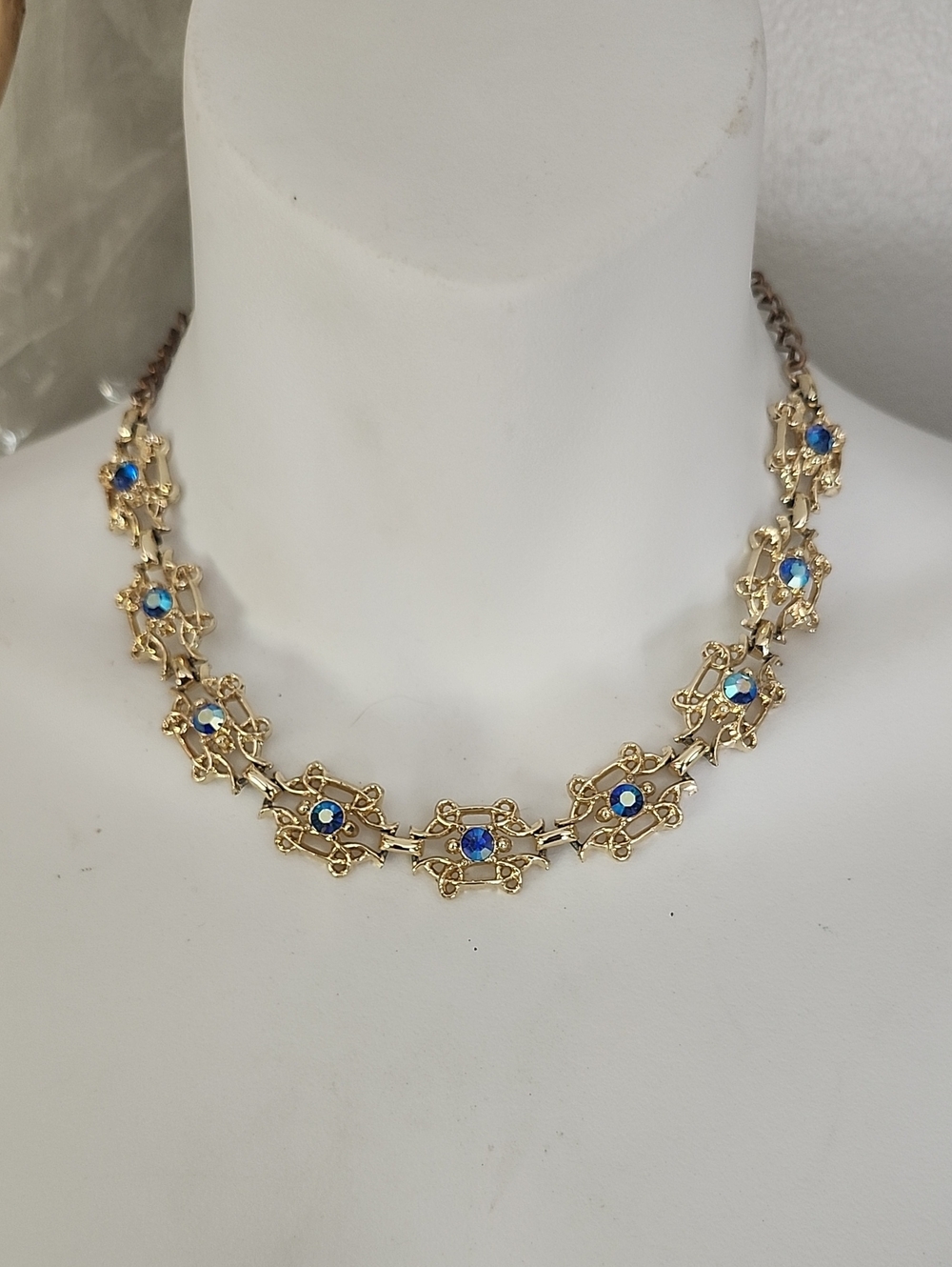 Gold-Tone Blue Crystal Flower Link Necklace